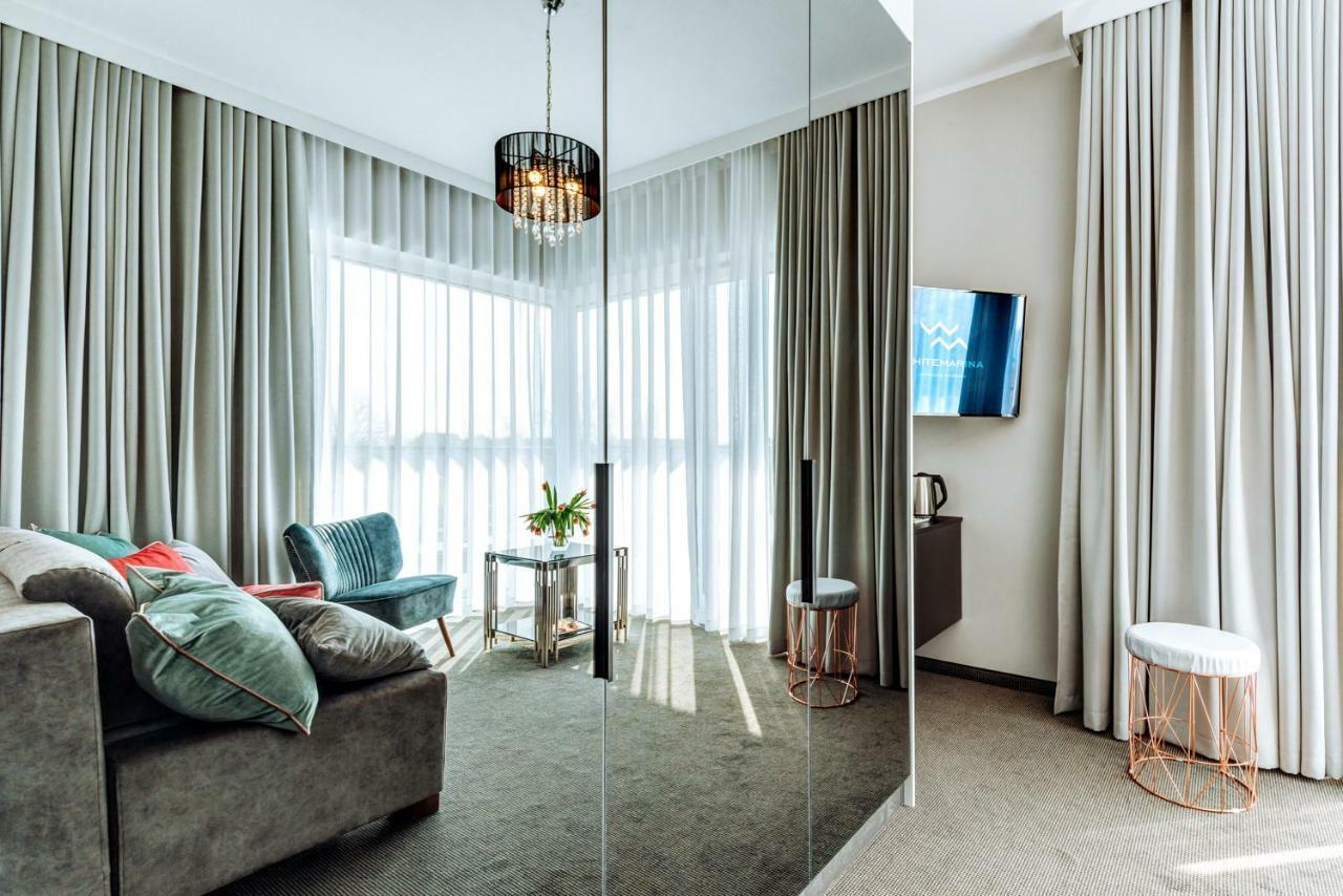 White Marina Apartamenty อุสตรอเนียมอร์สเกีย ภายนอก รูปภาพ