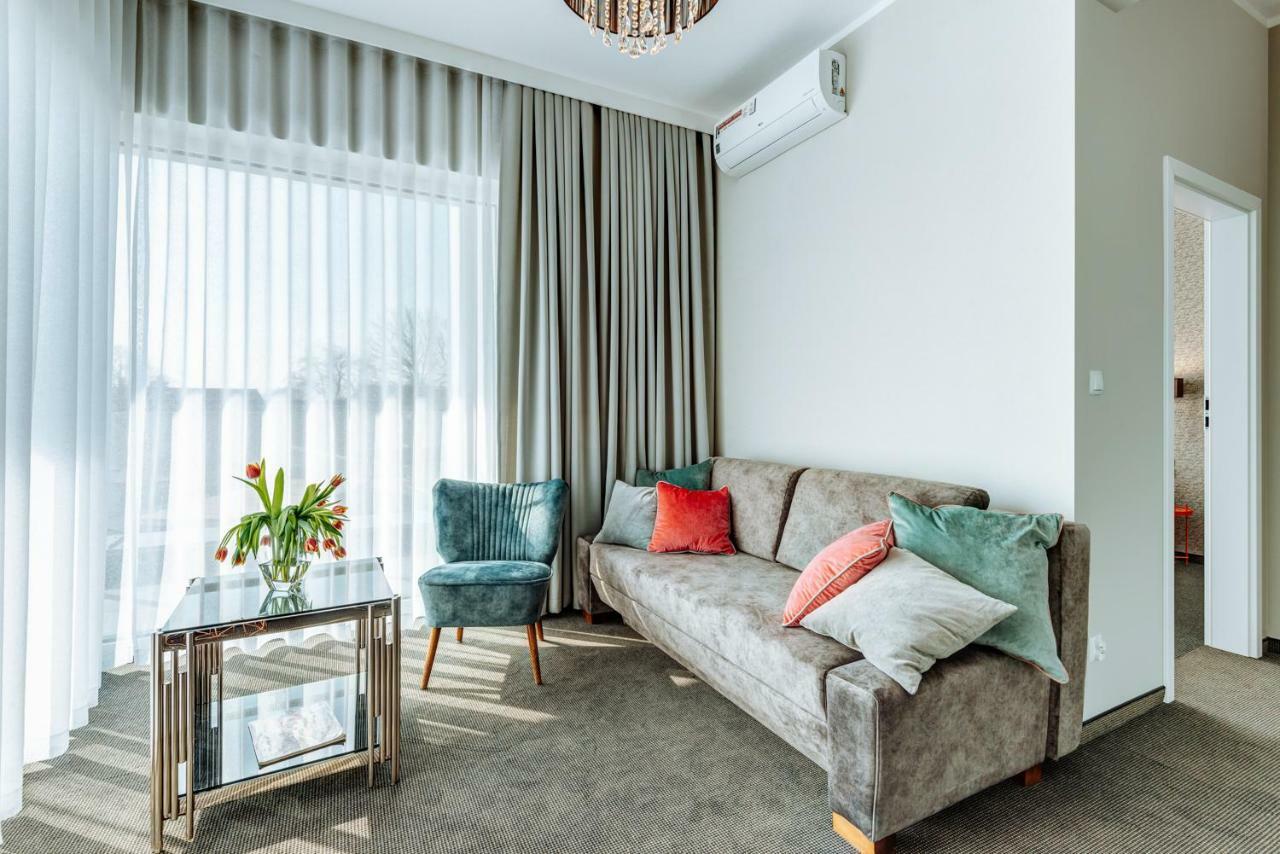 White Marina Apartamenty อุสตรอเนียมอร์สเกีย ภายนอก รูปภาพ